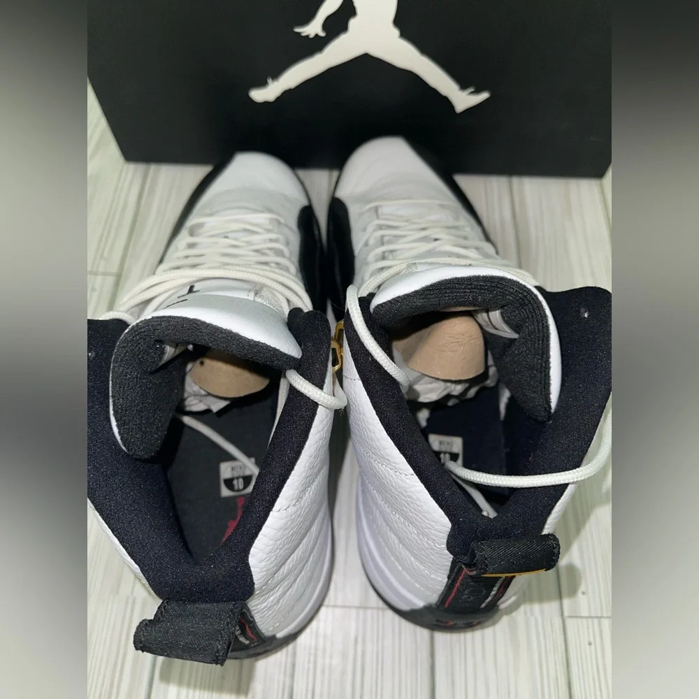 Preowned/lightly Used: Air Jordan 12 TAXI, white blk Varsity Red Retro, Size 10. - Picture 7 of 11